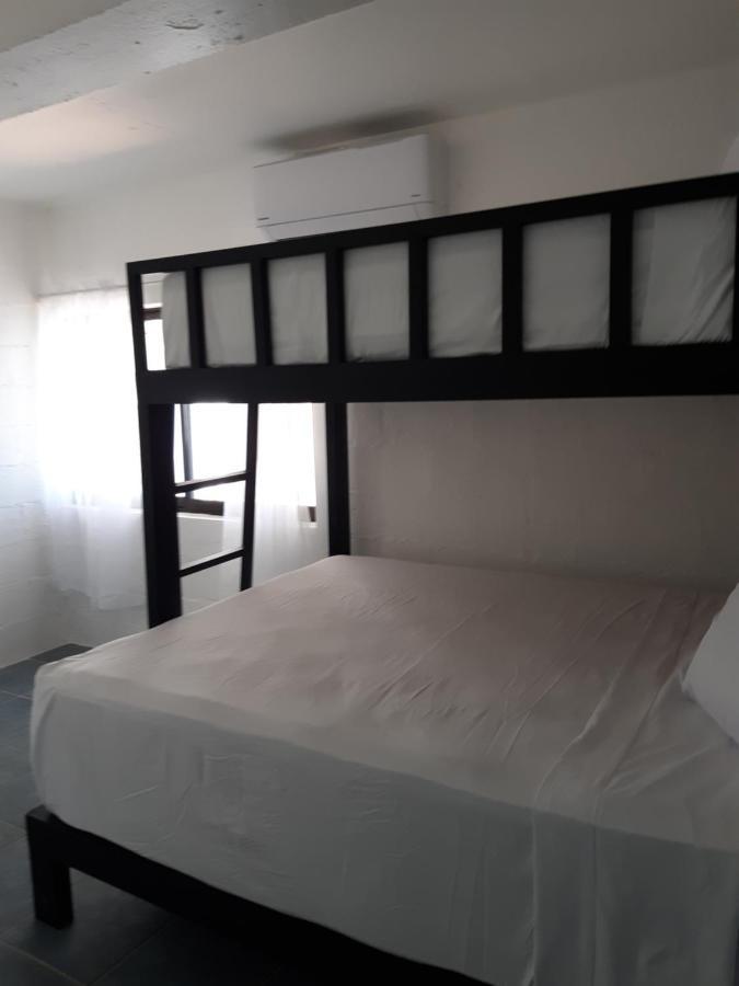 Vista Castillo Hotel Golfito Ngoại thất bức ảnh