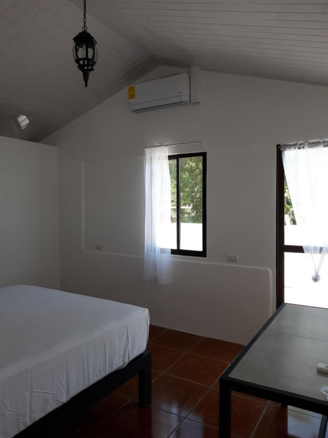 Vista Castillo Hotel Golfito Ngoại thất bức ảnh