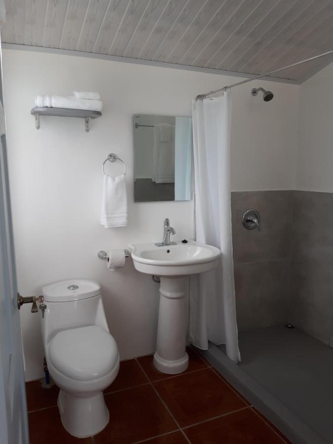 Vista Castillo Hotel Golfito Ngoại thất bức ảnh