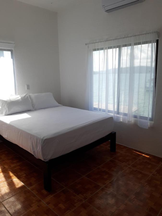 Vista Castillo Hotel Golfito Ngoại thất bức ảnh