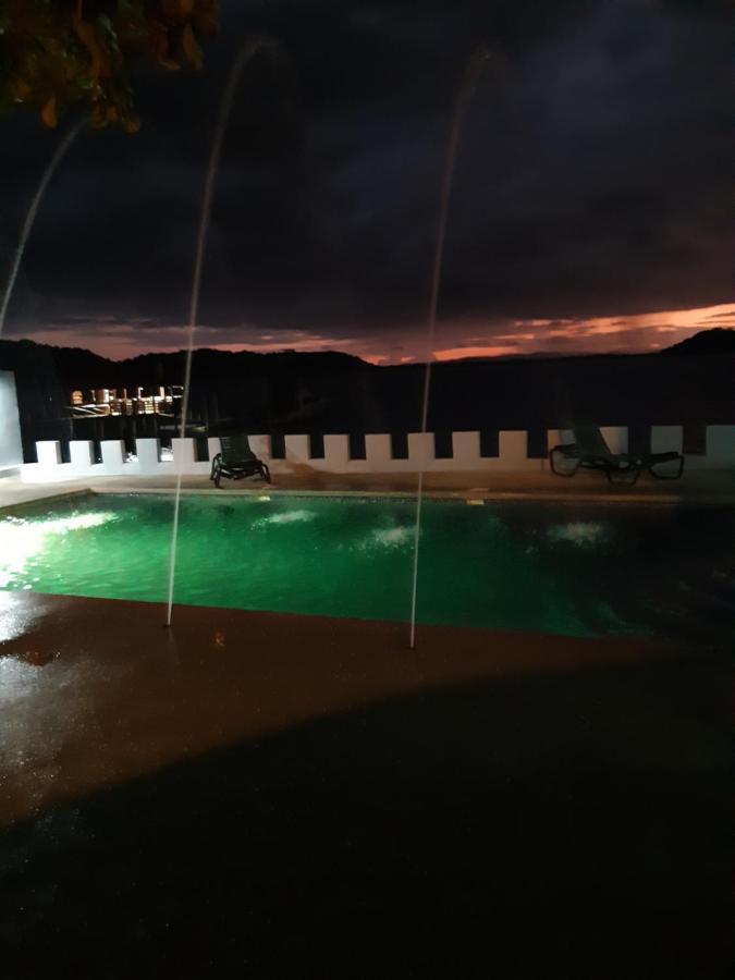 Vista Castillo Hotel Golfito Ngoại thất bức ảnh